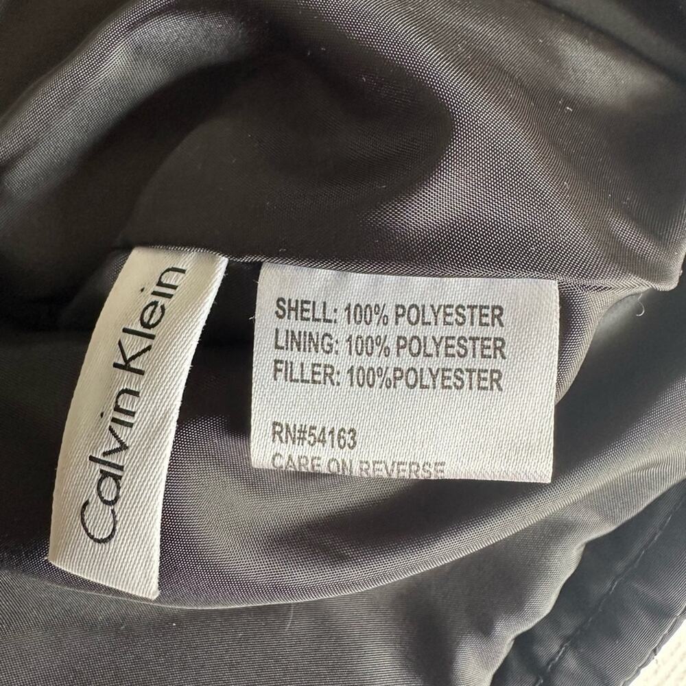 Calvin Klein Black Quilted Vest, size medium - Picture 9 of 13